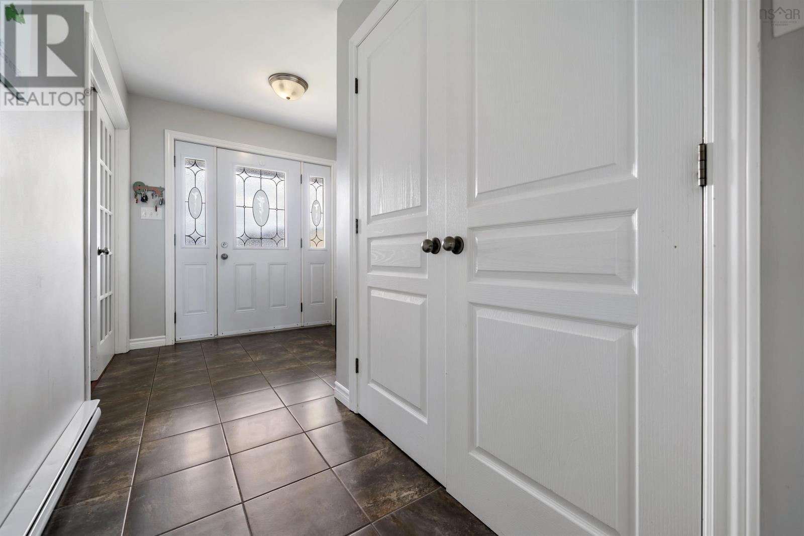 25 Parkview Drive, New Glasgow, Nova Scotia  B2H 0E6 - Photo 4 - 202516389