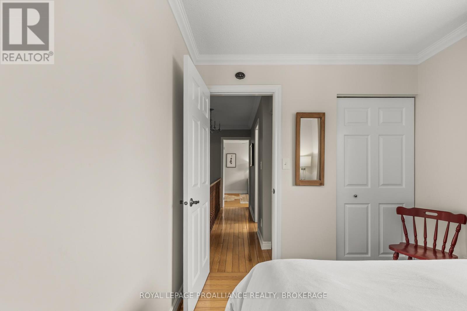 11 Glenwood Court, Kingston, Ontario  K7M 7G1 - Photo 26 - X12258480
