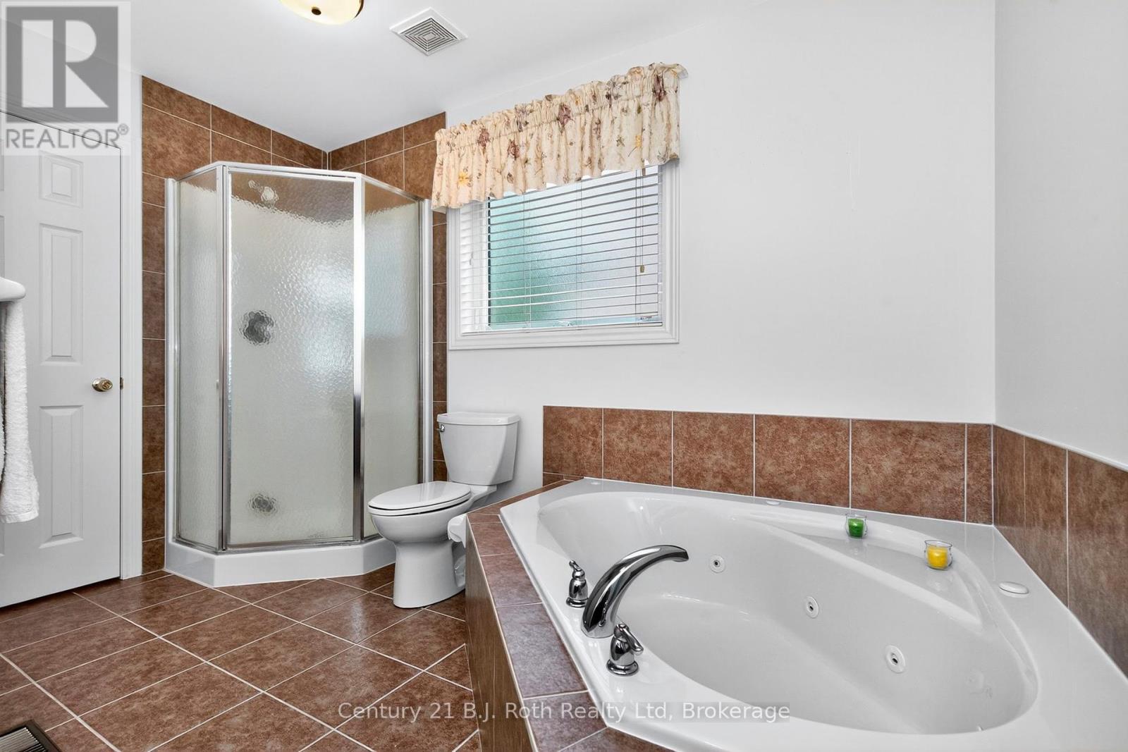 997 Whitney Crescent, Midland, Ontario  L4R 5N3 - Photo 18 - S12258415