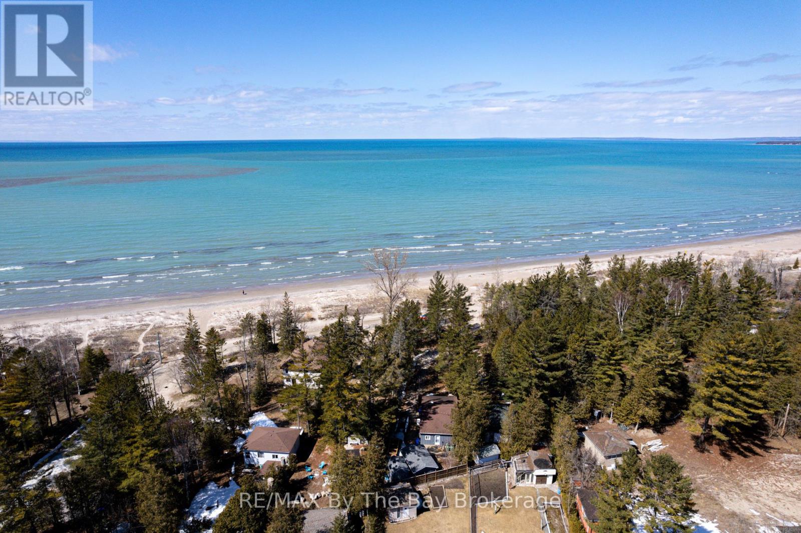 278 Coastline Drive, Wasaga Beach, Ontario  L9Z 2M4 - Photo 20 - S12258435