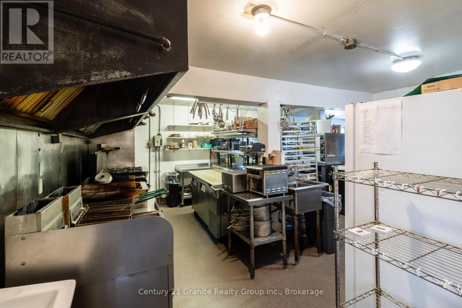 172 Highland Street, Dysart Et Al, Ontario  K0M 1S0 - Photo 25 - X12258434