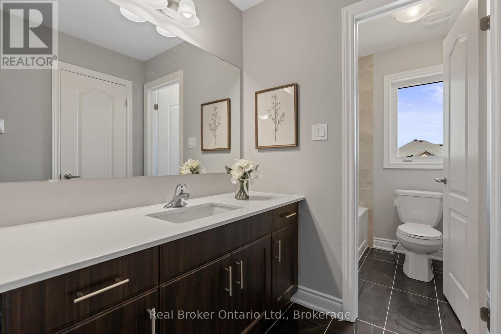 15 Venture Way, Thorold, Ontario  L2V 0G9 - Photo 33 - X12258486