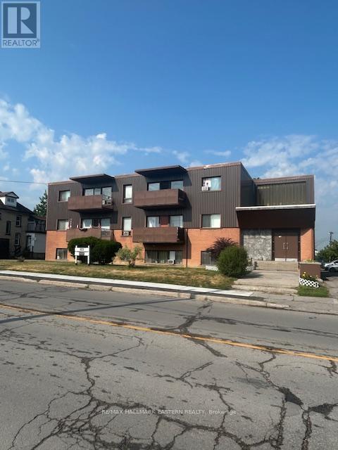155 Lindsay Street S, Kawartha Lakes, Ontario  K9V 2M9 - Photo 2 - X11993798