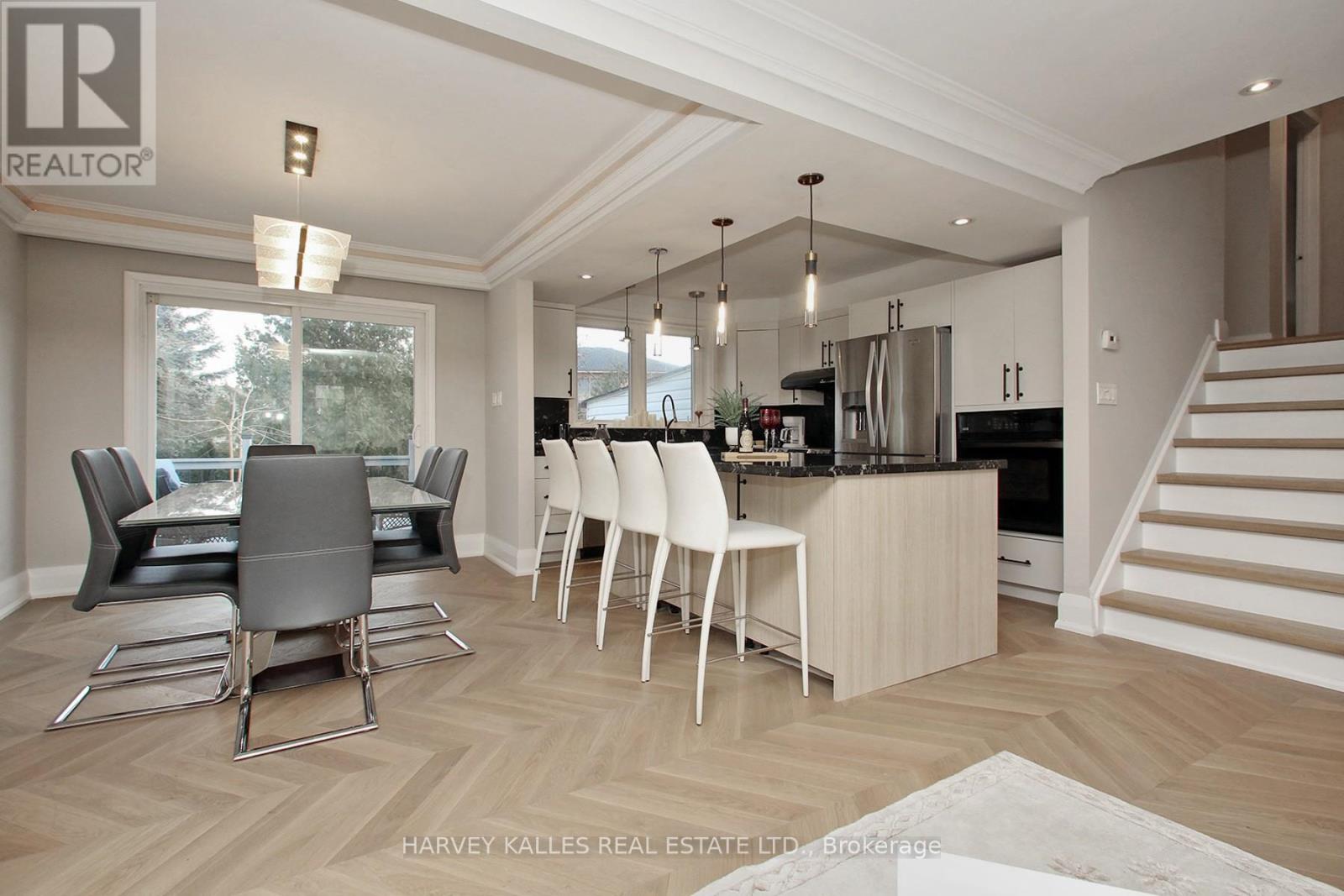 Property at 16 WEDGEPORT PLACE image 3