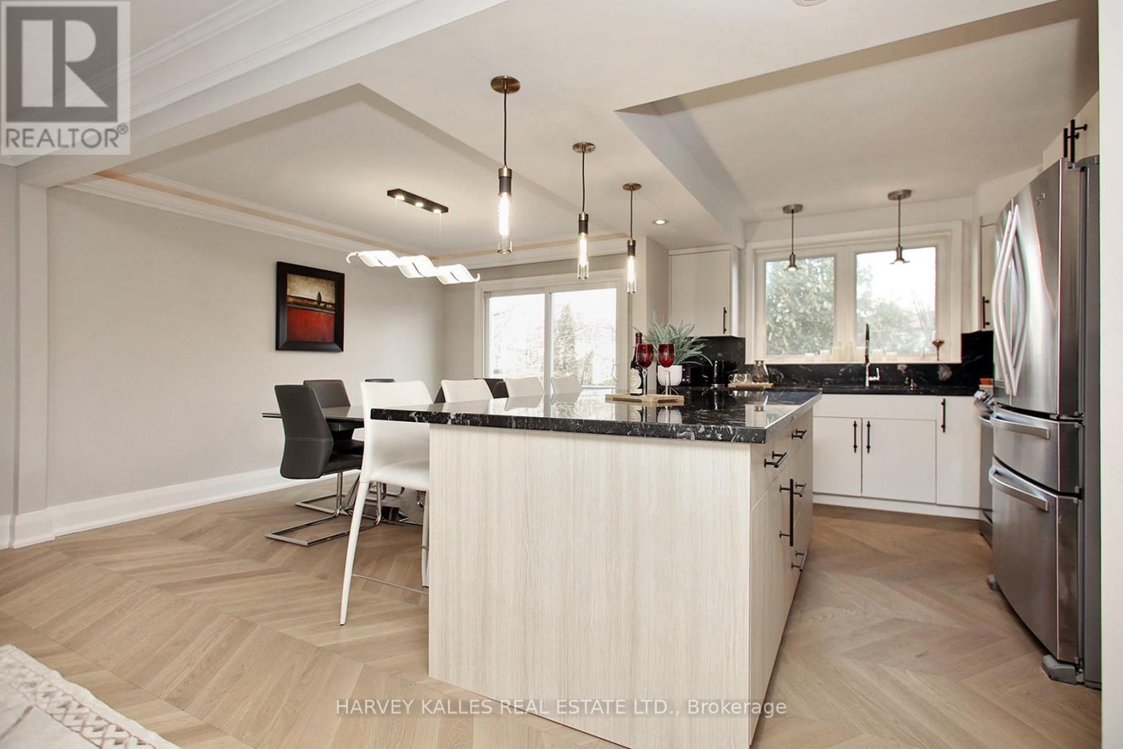 Property at 16 WEDGEPORT PLACE image 4