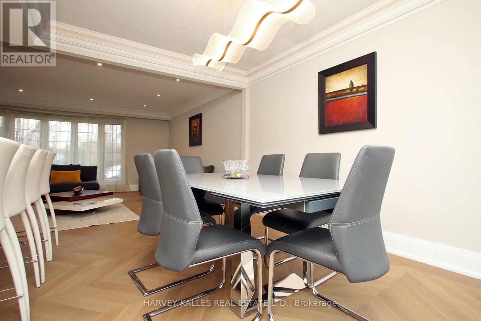 Property at 16 WEDGEPORT PLACE image 5