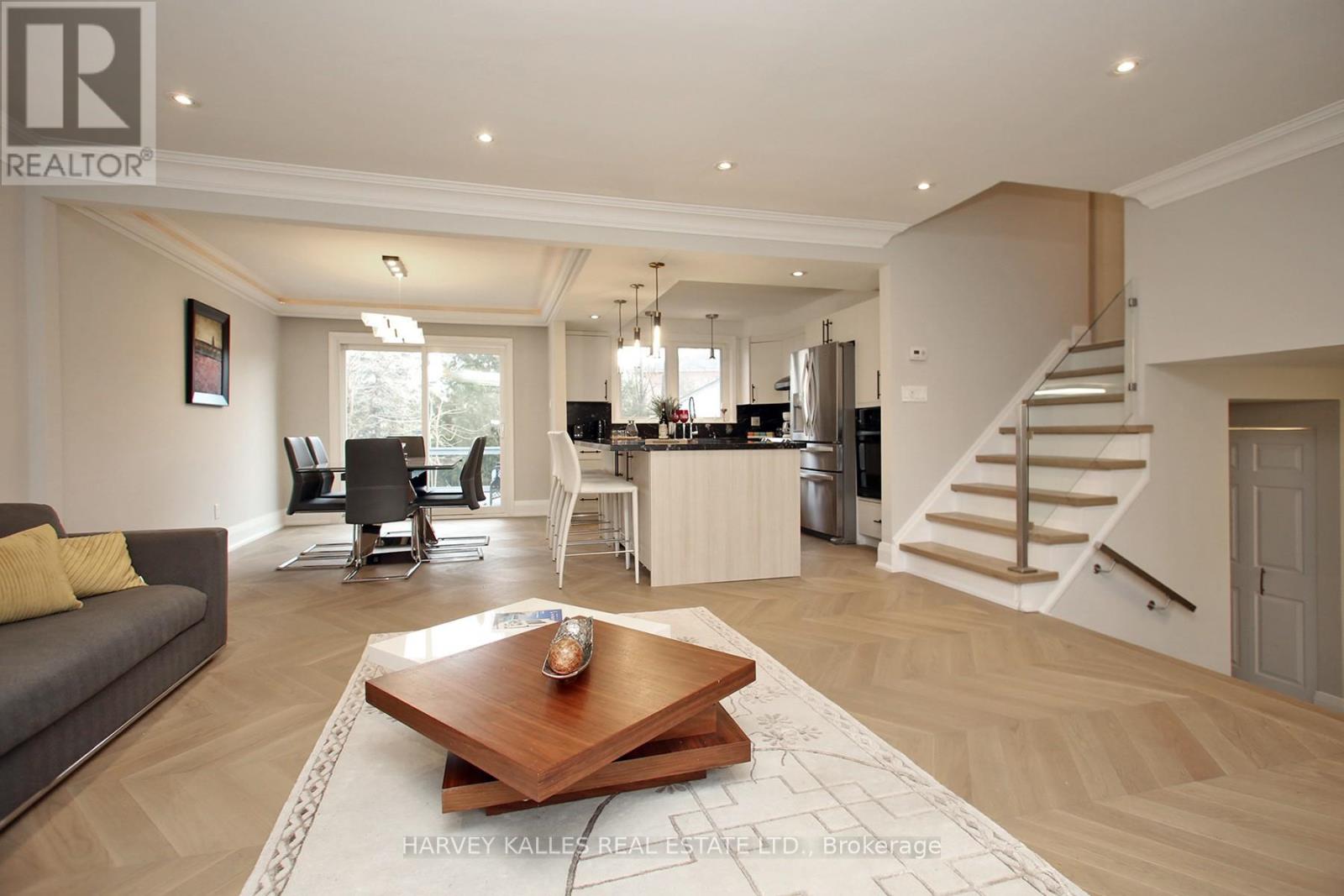 Property at 16 WEDGEPORT PLACE image 2