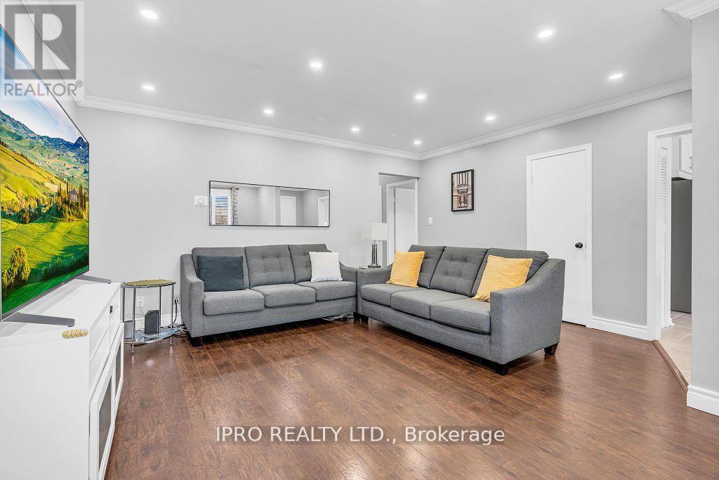 Property at 52 TULLOCH DRIVE image 3
