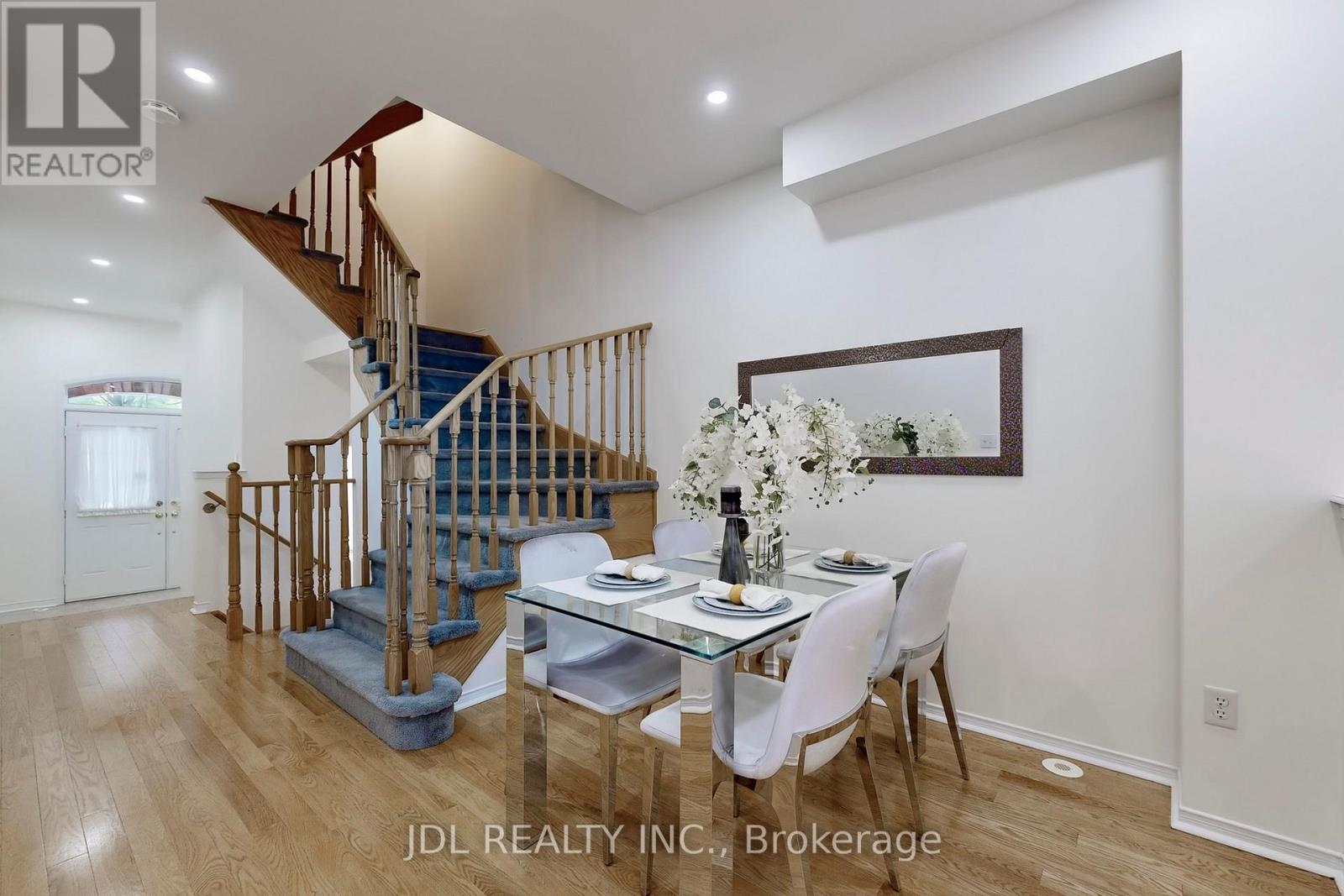 52 Wyper Square, Toronto, Ontario M1S 0B3 - Photo 6 - E12258481