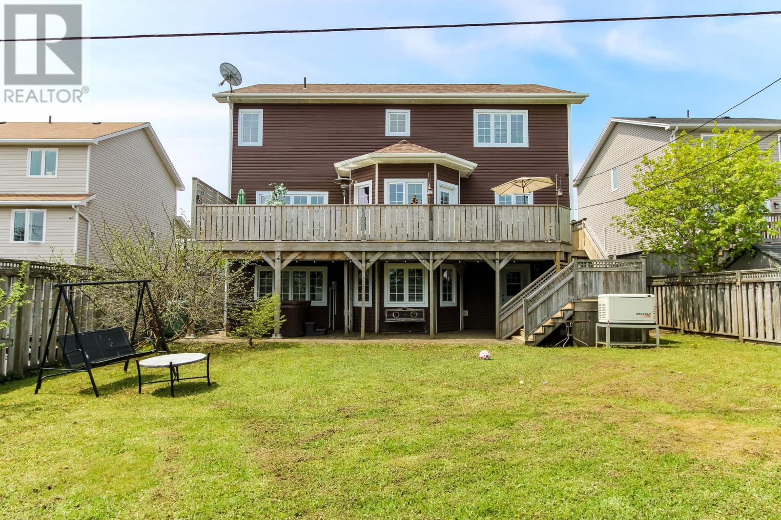 Property at 76 Hollyberry Drive image 4