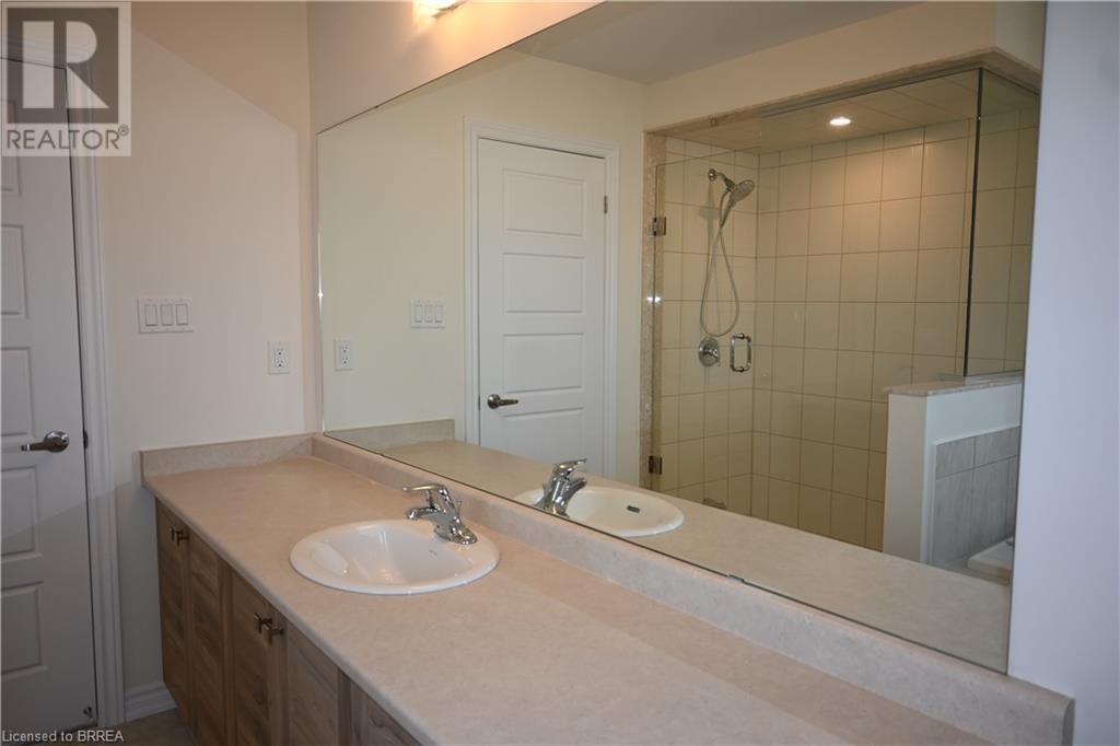 1 Bee Crescent, Brantford, Ontario  N3T 0V7 - Photo 32 - 40744226