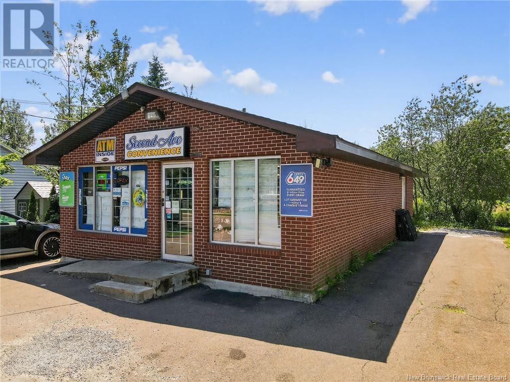 126 Second Avenue, Moncton, New Brunswick  E1C 7Y2 - Photo 3 - NB122096