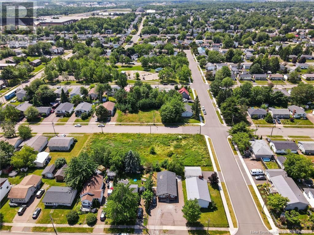 126 Second Avenue, Moncton, New Brunswick  E1C 7Y2 - Photo 4 - NB122096