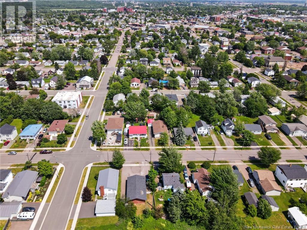 126 Second Avenue, Moncton, New Brunswick  E1C 7Y2 - Photo 8 - NB122096