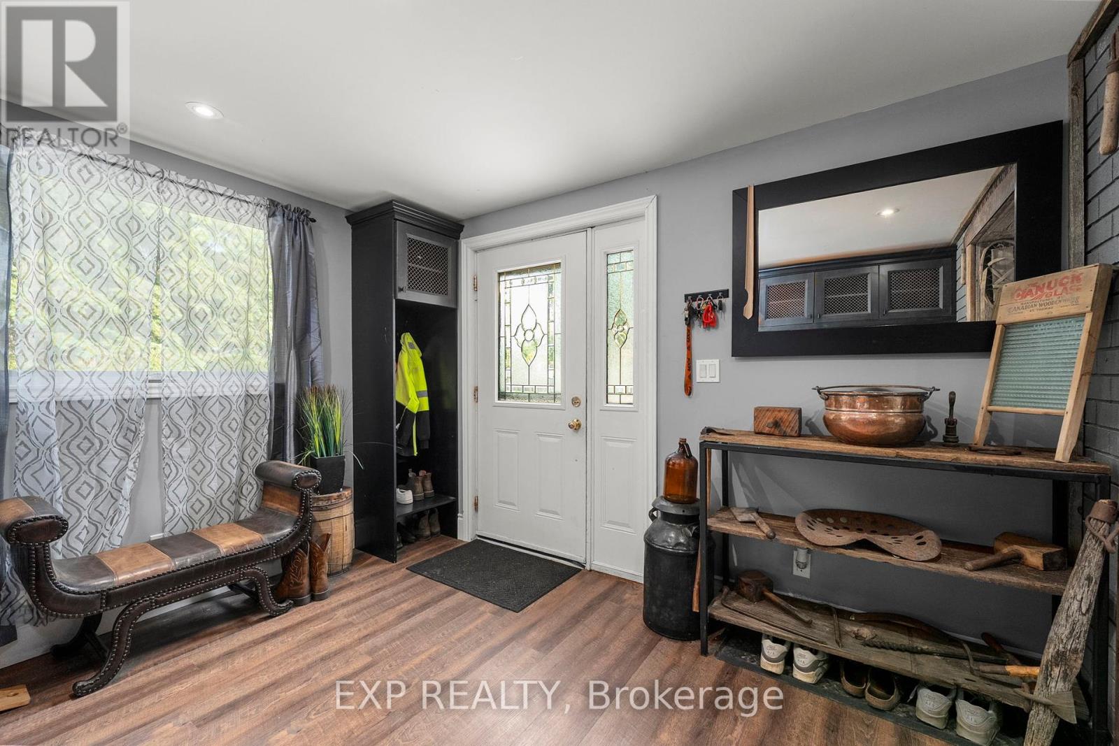 Property at 24115 THORAH PARK BOULEVARD image 5