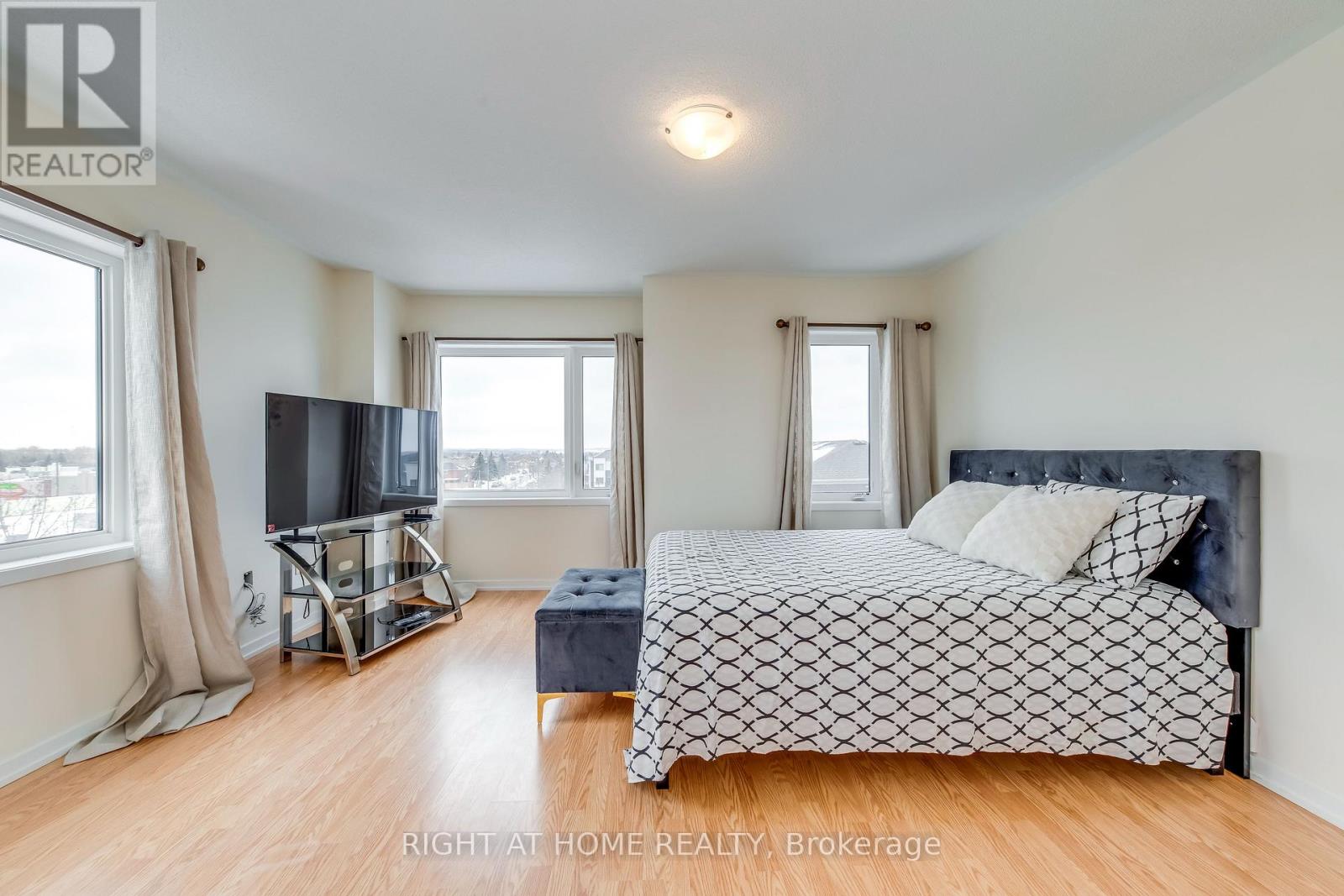68 Lambert Lane, Caledon (Bolton East), Ontario  L7E 4M4 - Photo 33 - W12258490