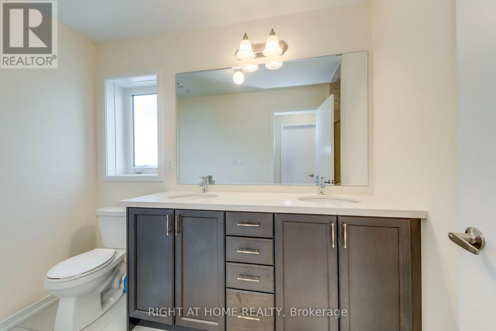 68 Lambert Lane, Caledon (Bolton East), Ontario  L7E 4M4 - Photo 35 - W12258490