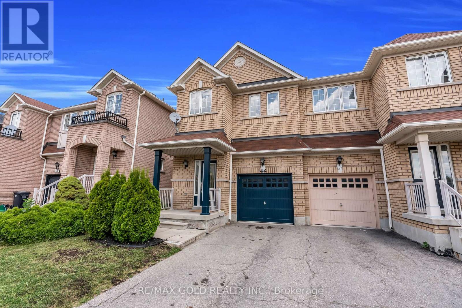 Property at 144 CRYSTALVIEW CRESCENT image 5