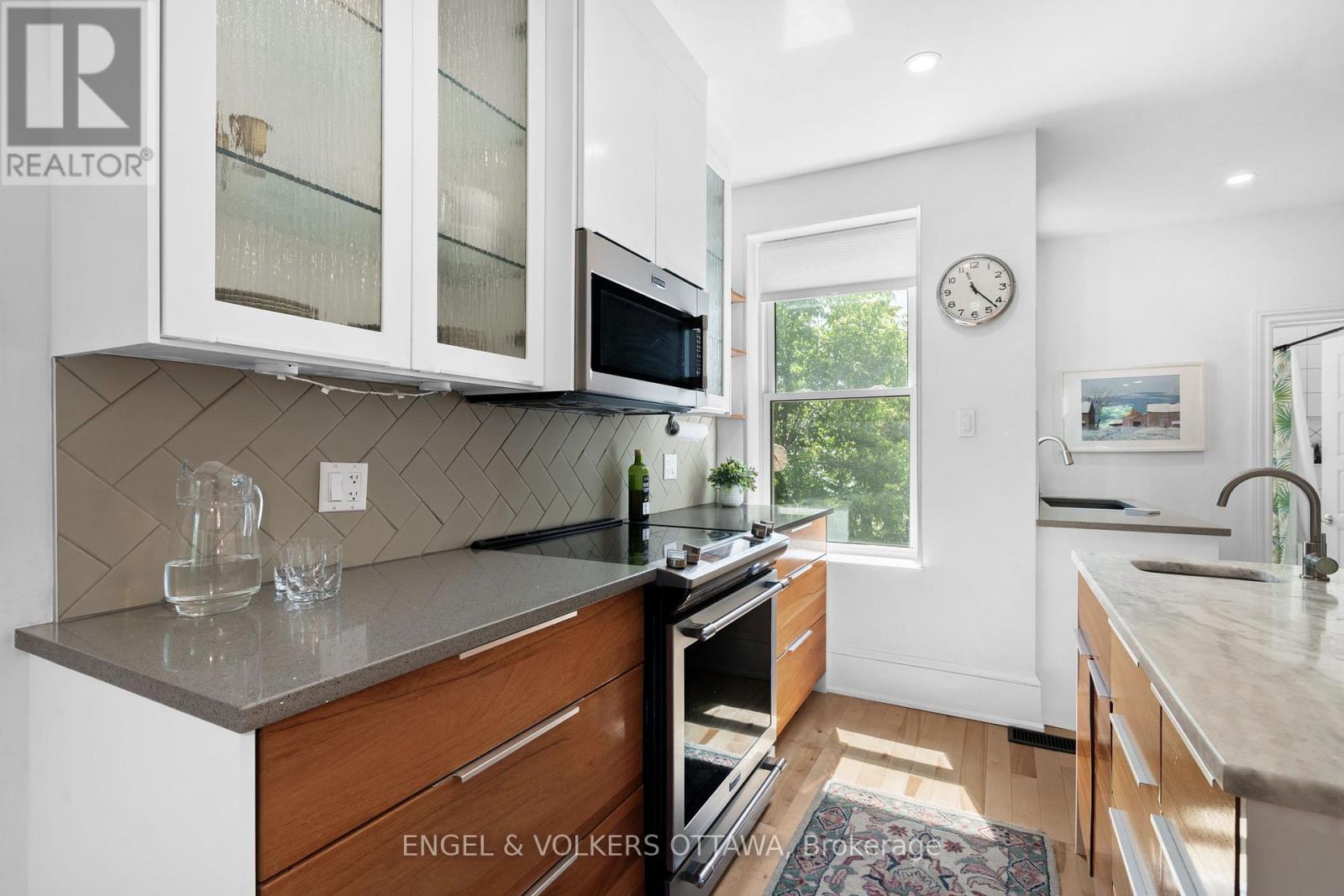 244 Flora Street, Ottawa, Ontario  K1R 5R9 - Photo 20 - X12258519