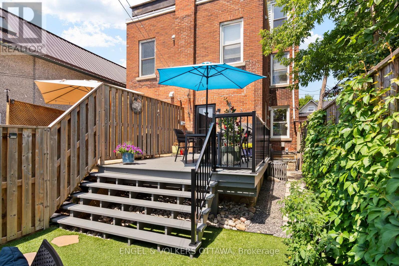 244 Flora Street, Ottawa, Ontario  K1R 5R9 - Photo 37 - X12258519