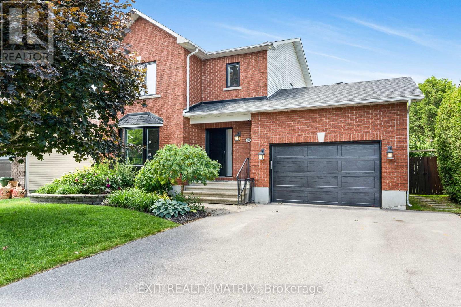 Property at 28 LA CITADELLE STREET image 1