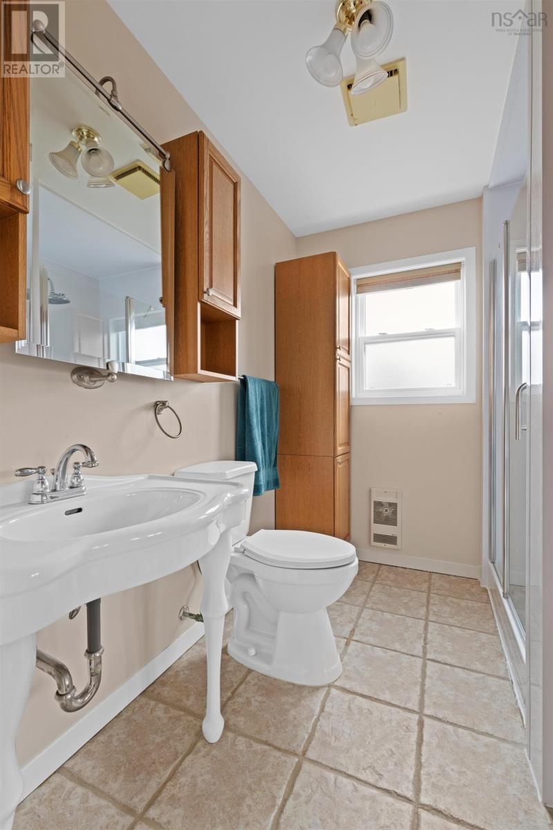 20 The Lane, Blue Rocks, Nova Scotia  B0J 2C0 - Photo 30 - 202508106