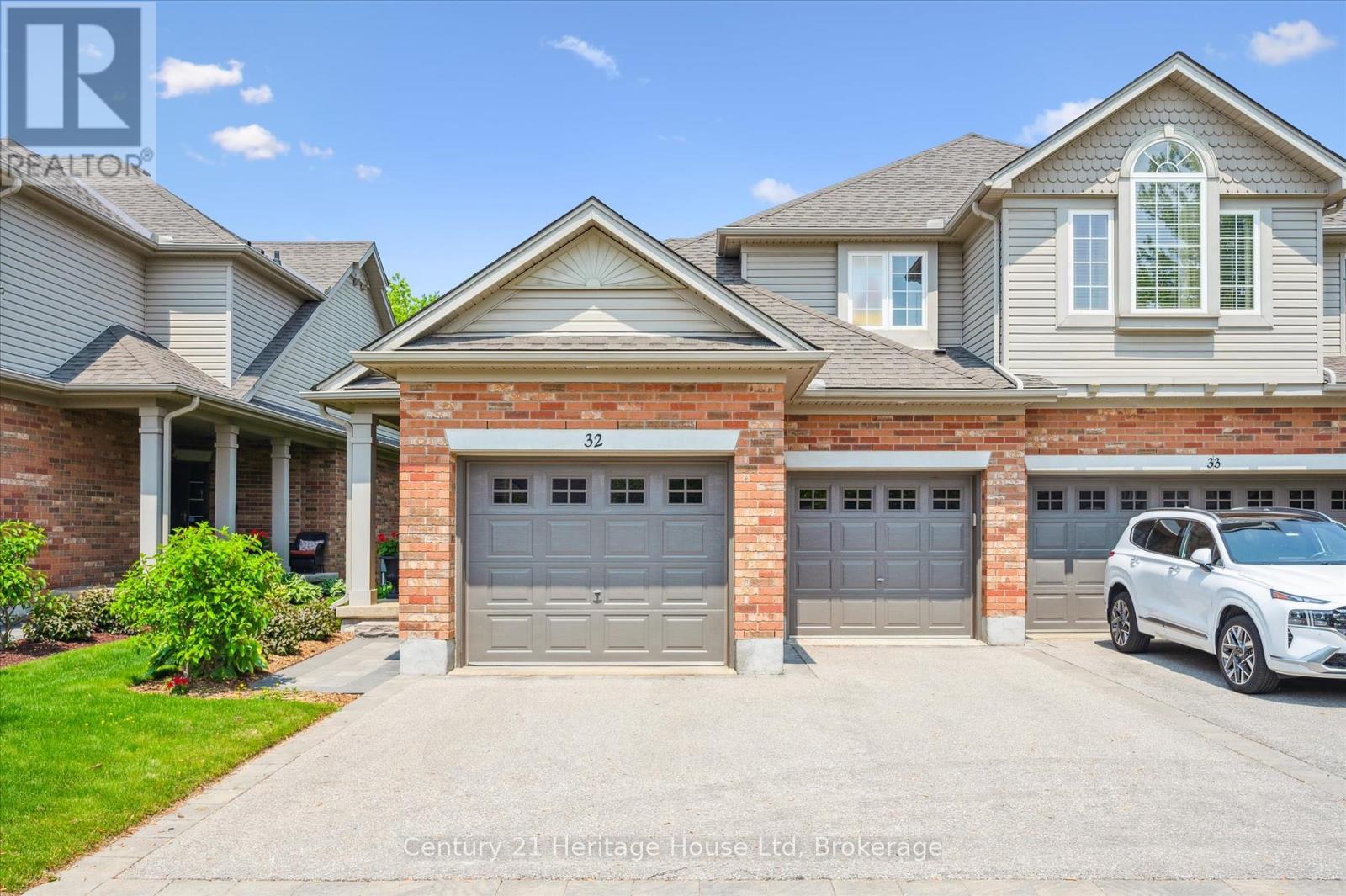 Property at 32 - 755 WILLOW ROAD image 2