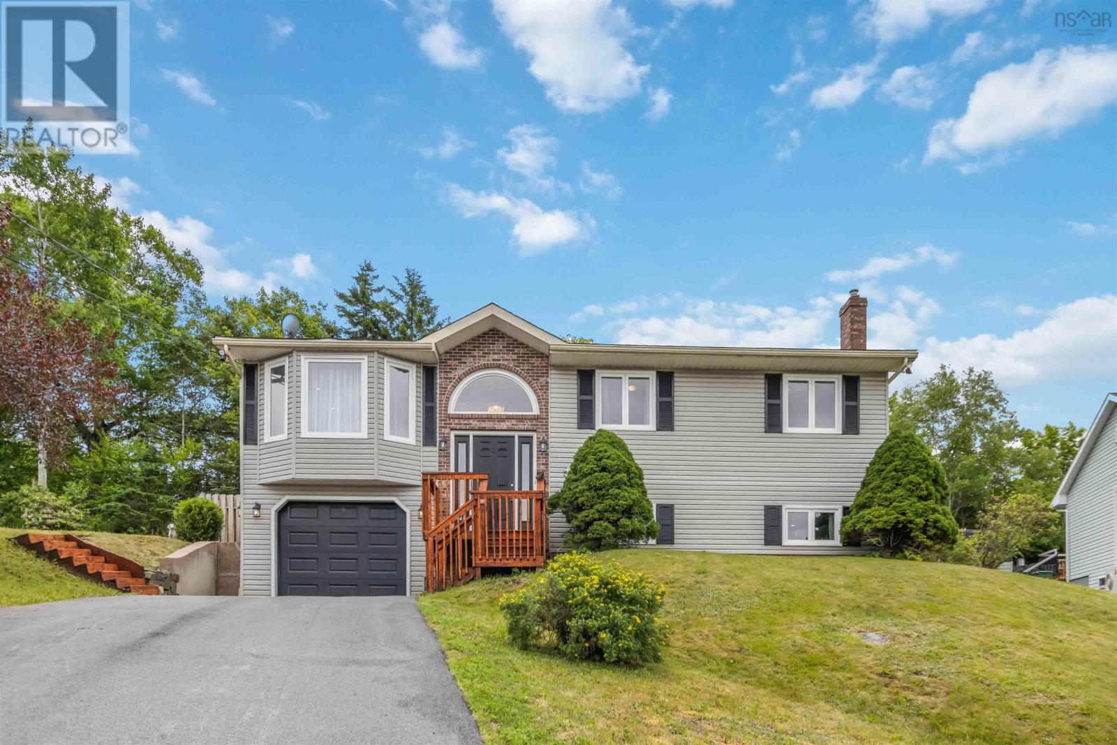 Property at 14 Braemont Court image 1