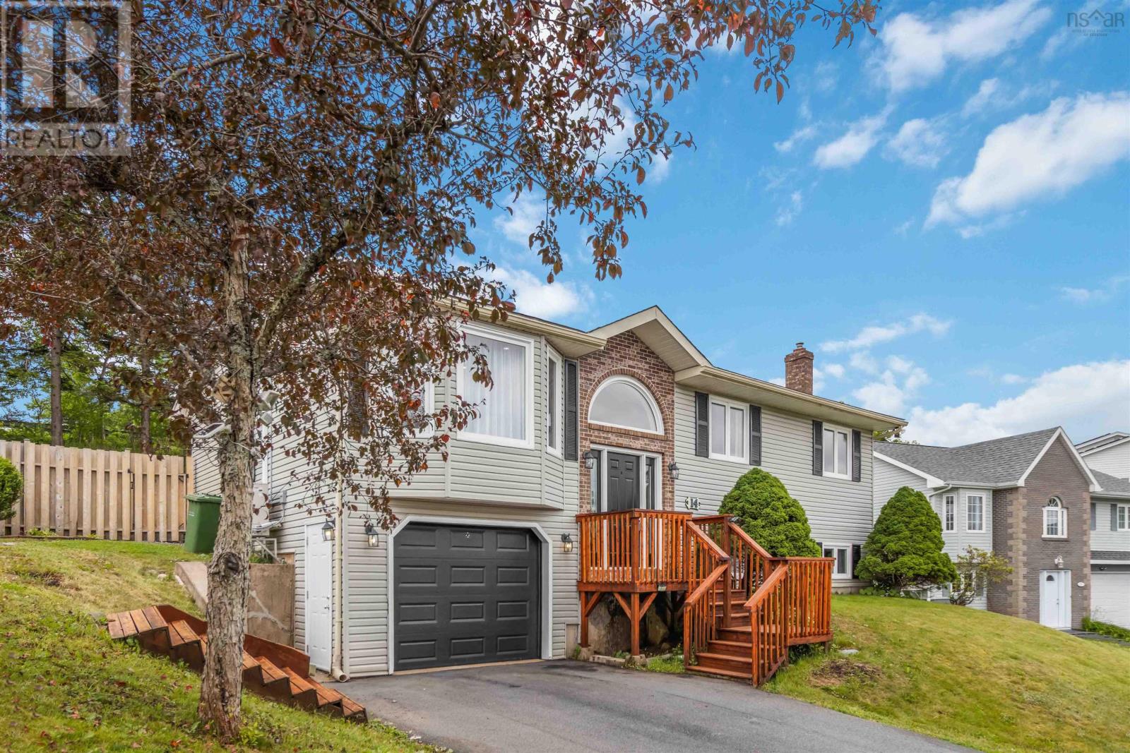 Property at 14 Braemont Court image 2
