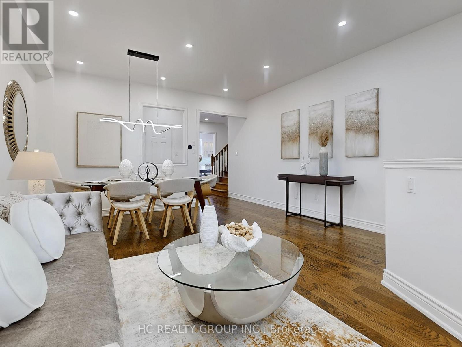 Property at 247 DUFFERIN HILL DRIVE image 3