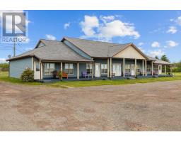 306 6216 Route 11, Mont Carmel, Ca