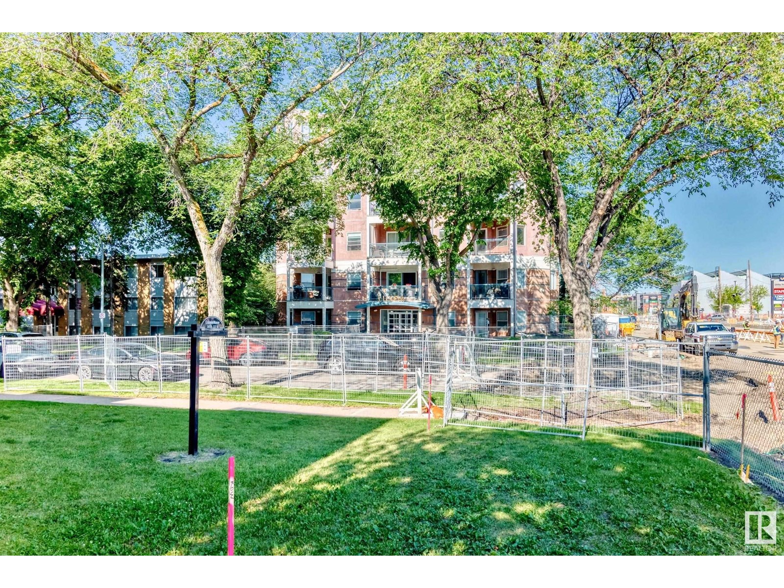 #101 10346 117 St Nw, Edmonton, Alberta  T5K 2Y7 - Photo 46 - E4445458