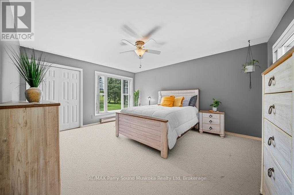 258 Lakeside Trail, Magnetawan, Ontario  P0A 1P0 - Photo 27 - X12224726