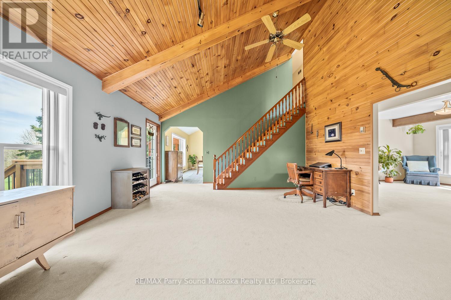 258 Lakeside Trail, Magnetawan, Ontario  P0A 1P0 - Photo 11 - X12224726