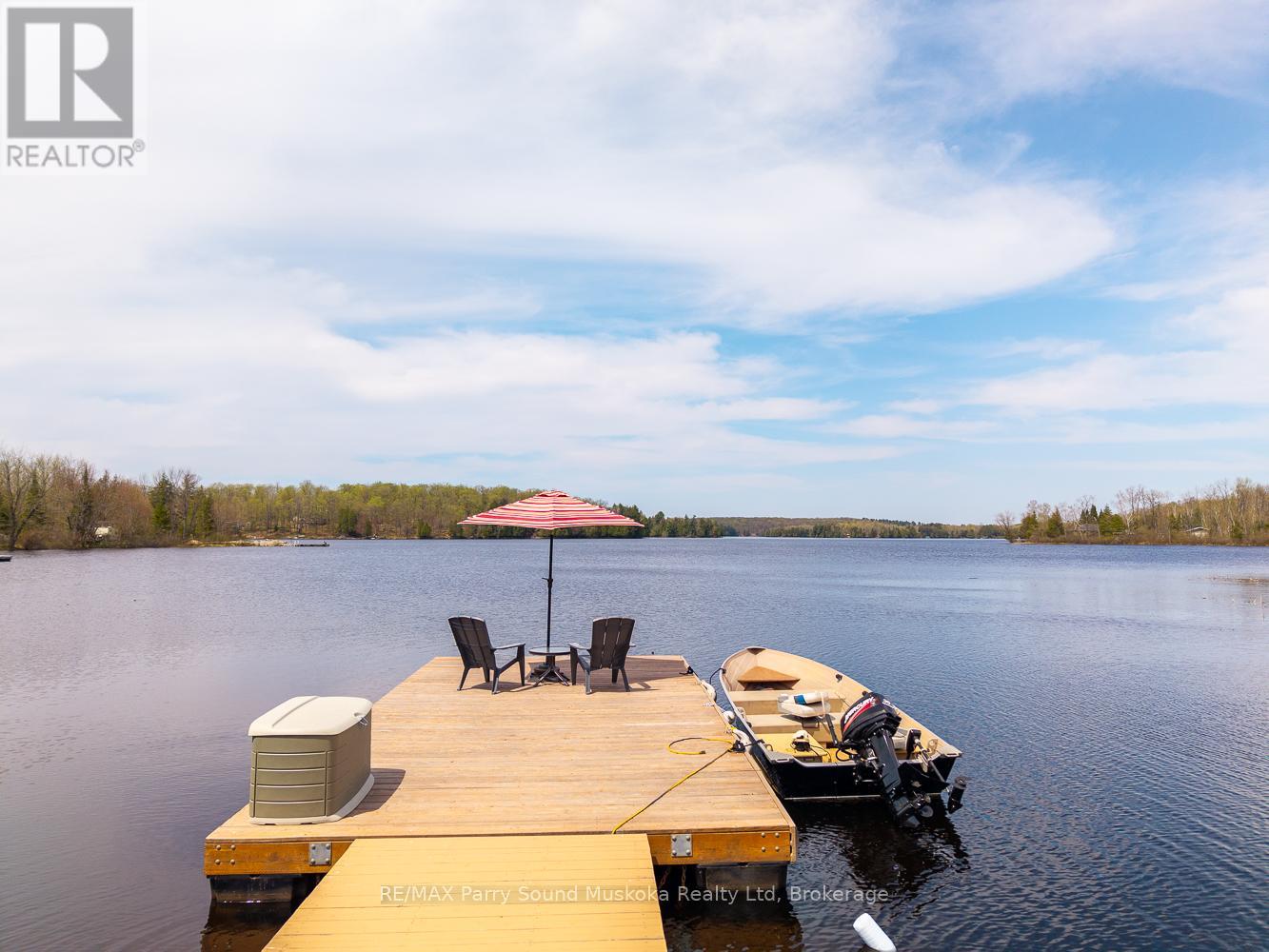 258 Lakeside Trail, Magnetawan, Ontario  P0A 1P0 - Photo 6 - X12224726