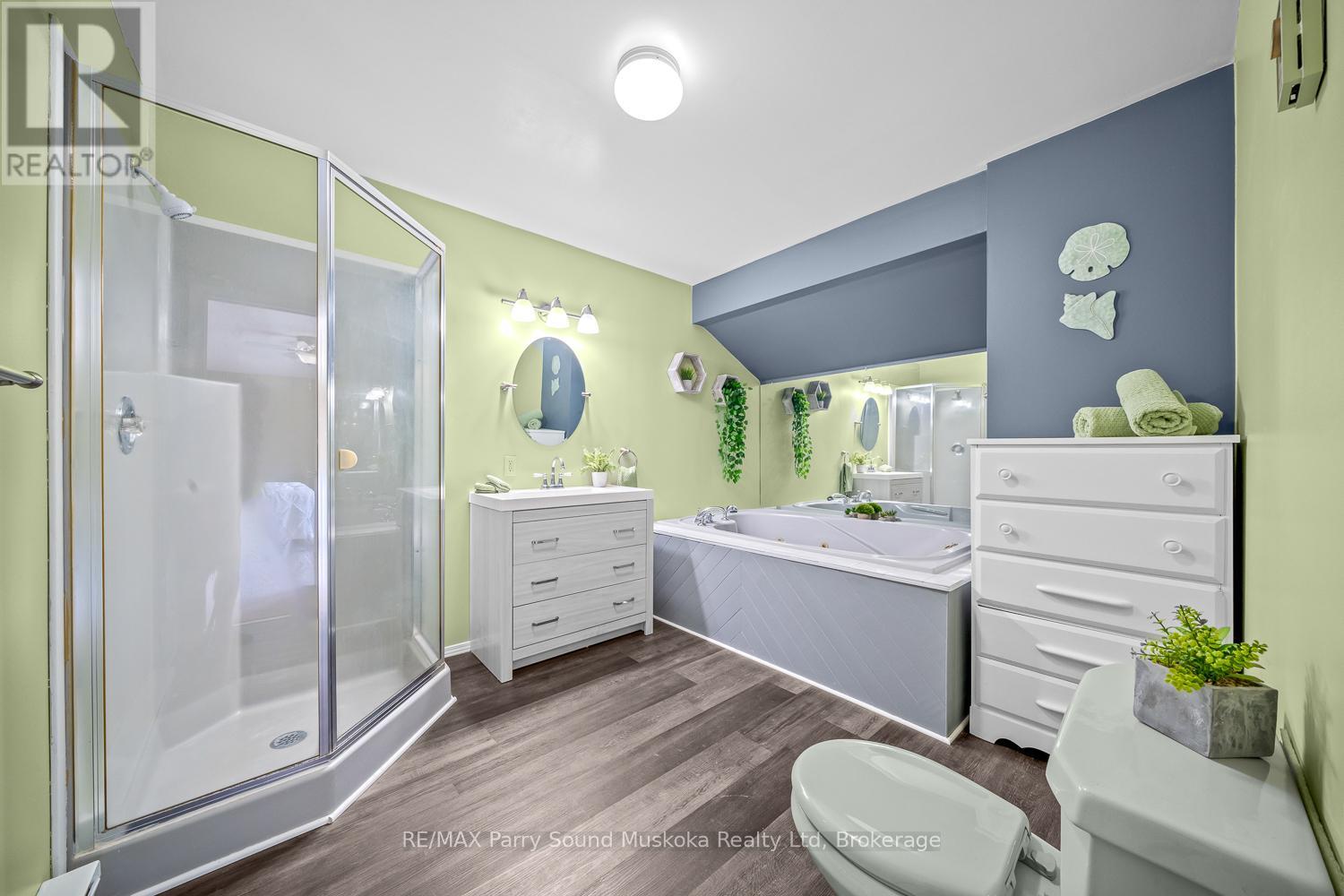 258 Lakeside Trail, Magnetawan, Ontario  P0A 1P0 - Photo 29 - X12224726