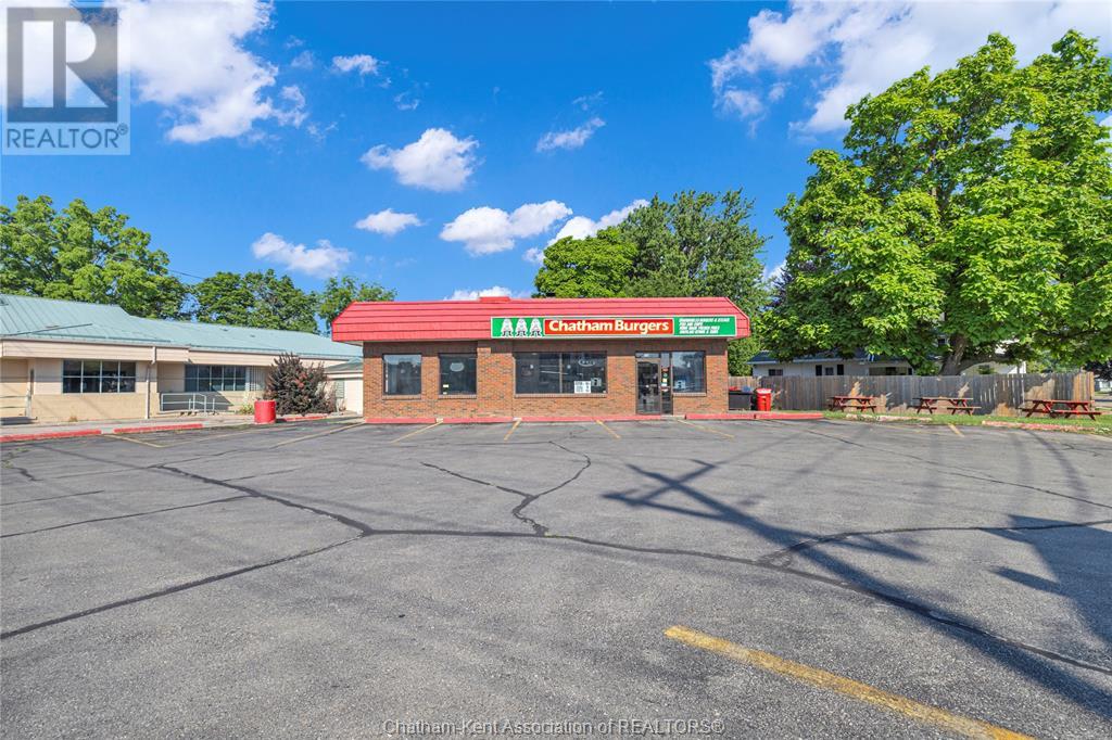 215 Grand Avenue West, Chatham, Ontario  N7L 1C3 - Photo 4 - 25016719