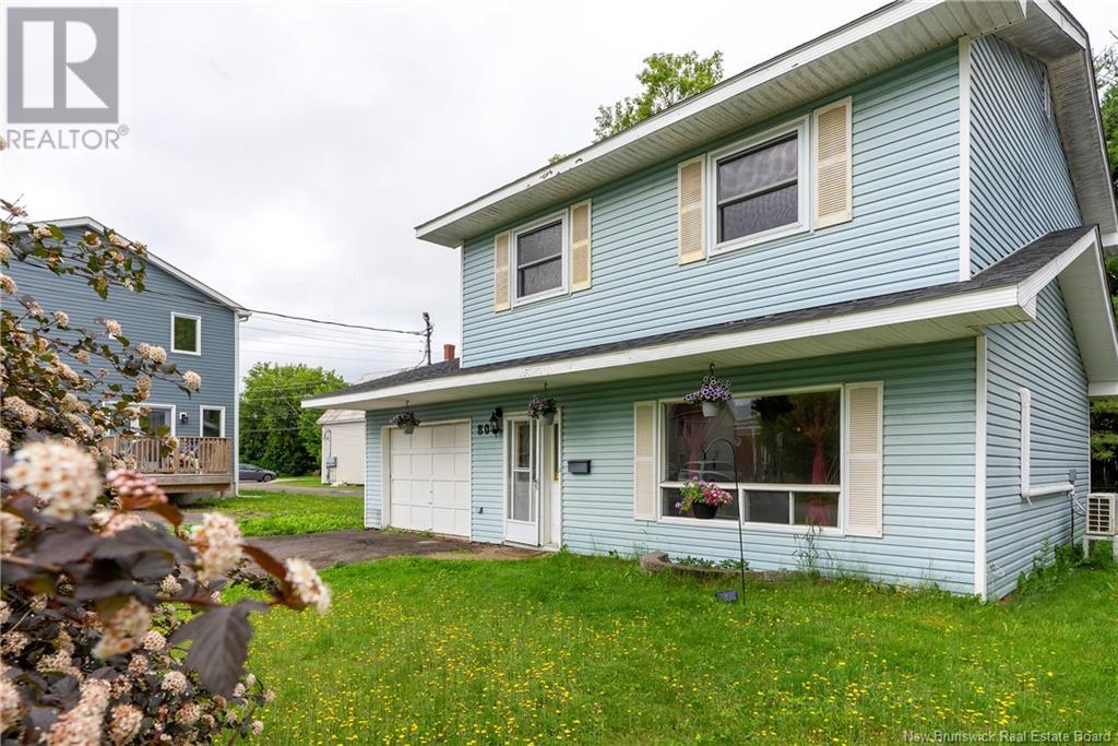 Property at 804 Devon Avenue image 2