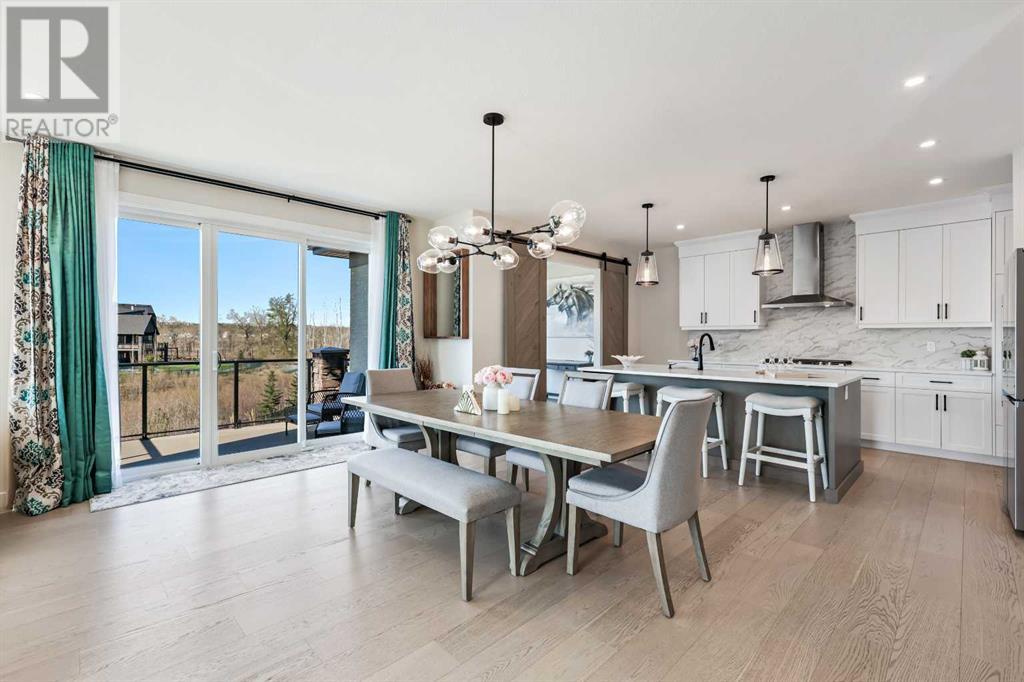 Property at 9 Cranbrook Cape SE image 3