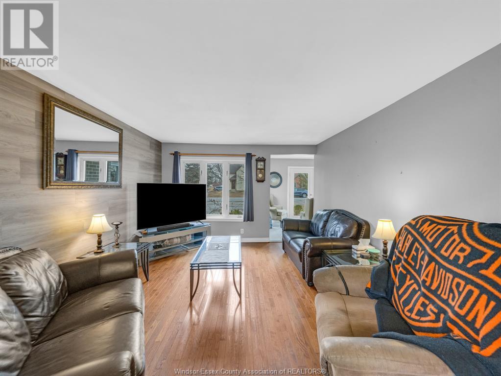 162 Reaume, Lasalle, Ontario  N9J 1B1 - Photo 6 - 25015821