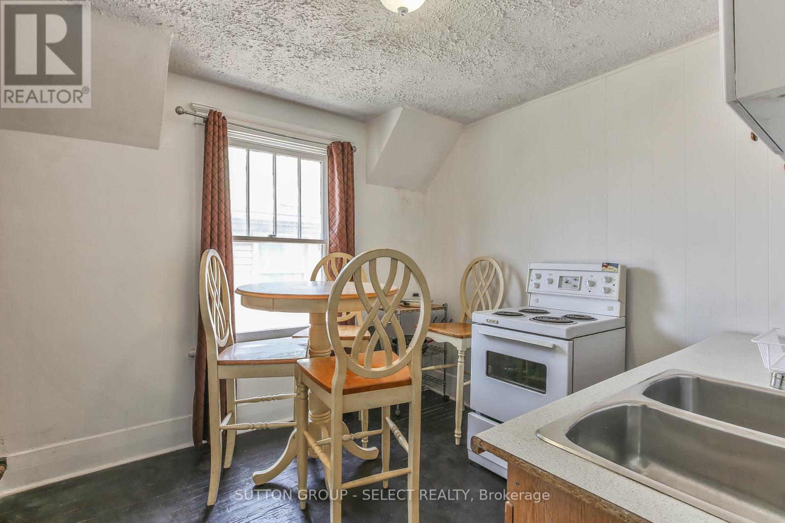 195 Egerton Street, London East, Ontario  N5Z 2G6 - Photo 14 - X12258781