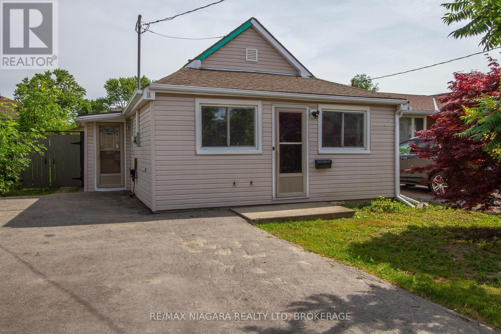 Property at 8 KIRK STREET image 2