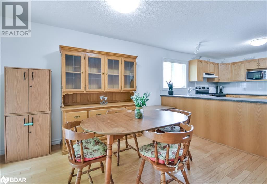 97 Pennsylvania Avenue, Wasaga Beach, Ontario  L9Z 3A8 - Photo 9 - 40747149