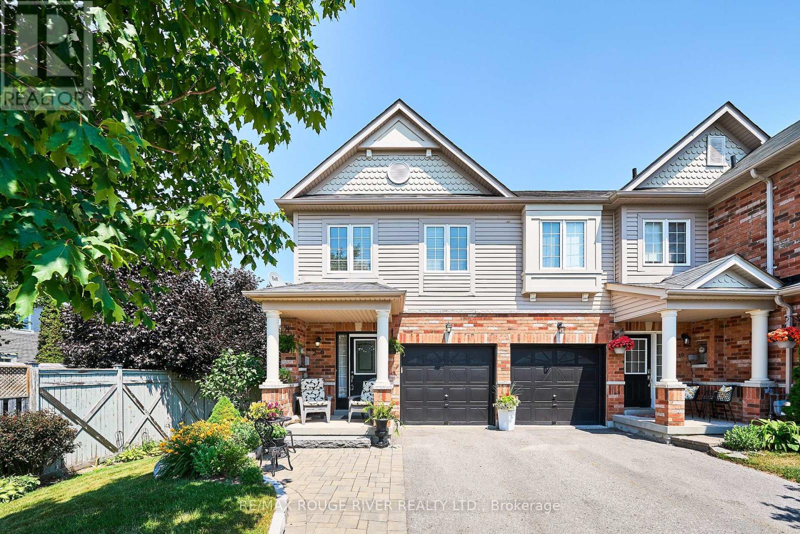 Property at 26 LANDER CRESCENT image 1
