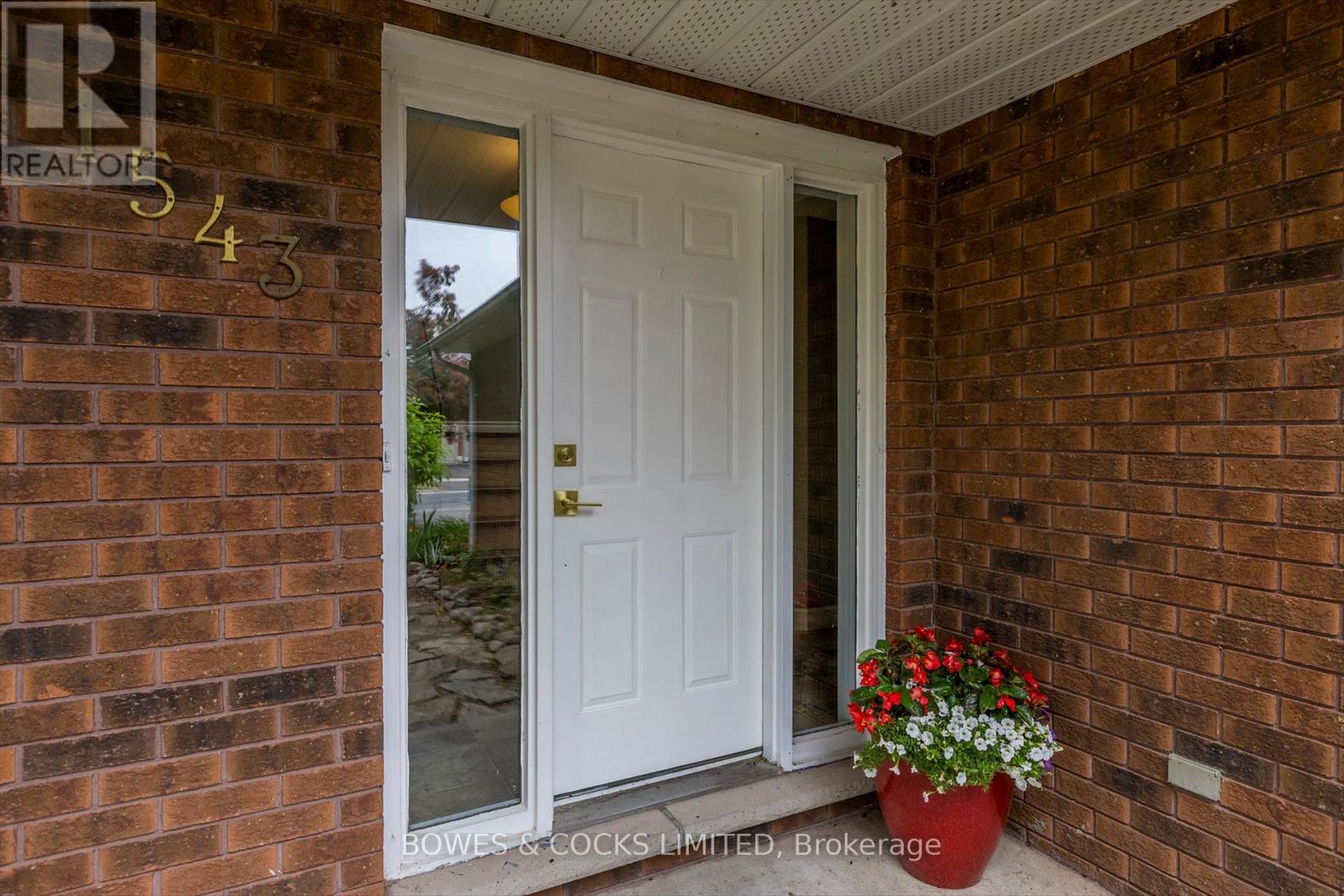 Property at 1543 SCOLLARD CRESCENT image 4