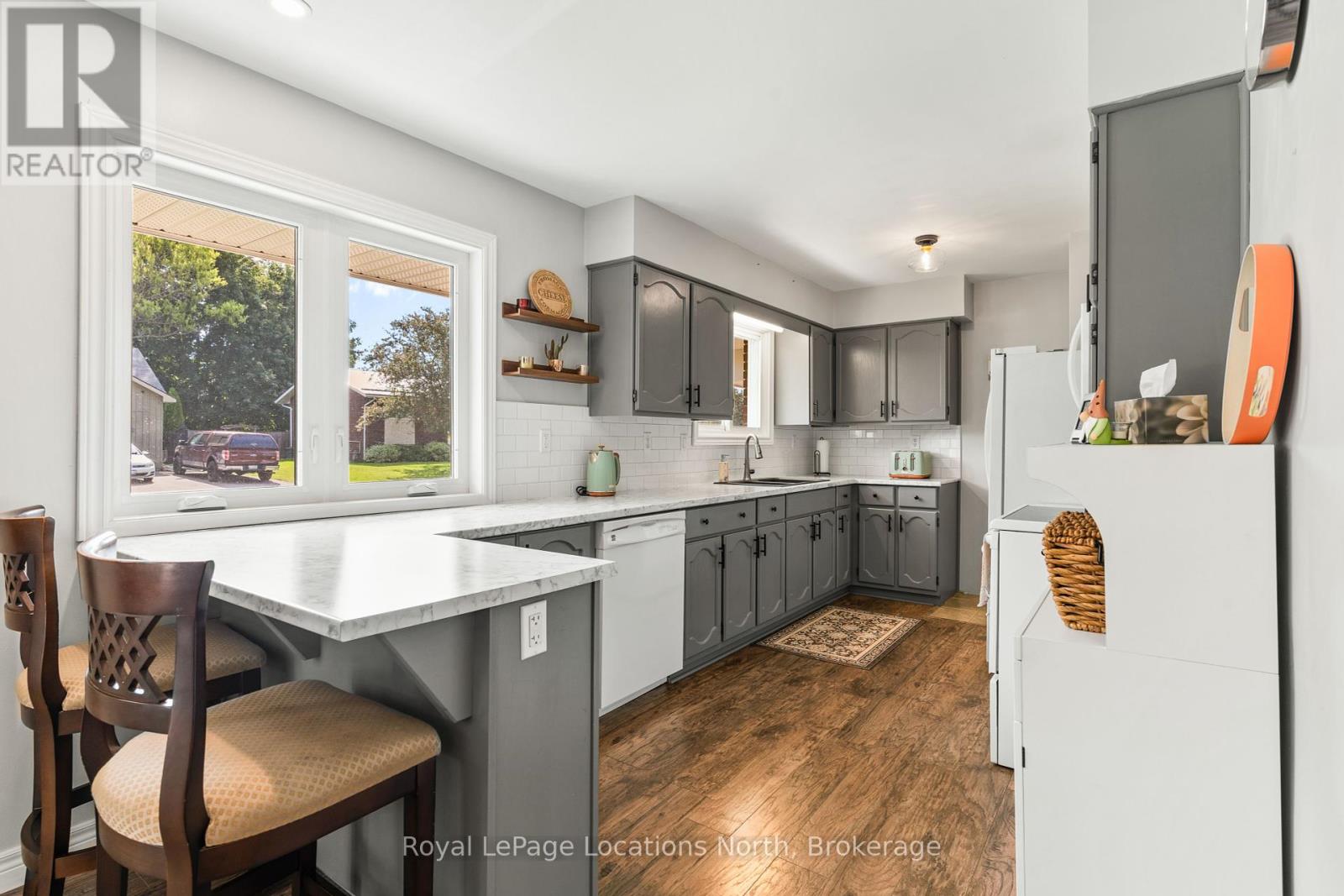 76 Mckibbon Drive, Meaford, Ontario  N4L 1C6 - Photo 13 - X12258676