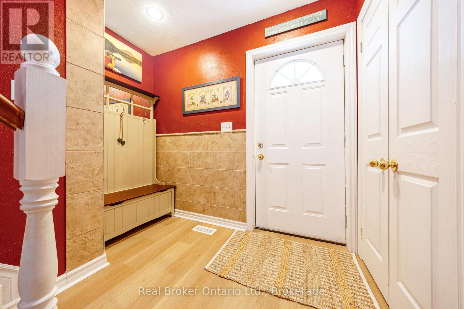 Property at 6024 FOURTH LINE image 5
