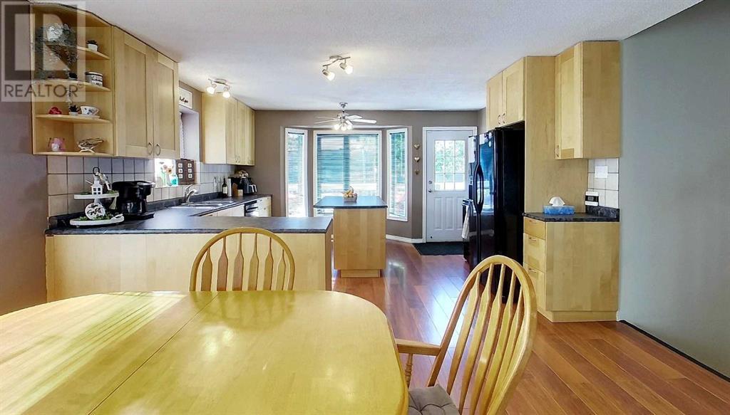 Property at 5032 12 Avenue image 5