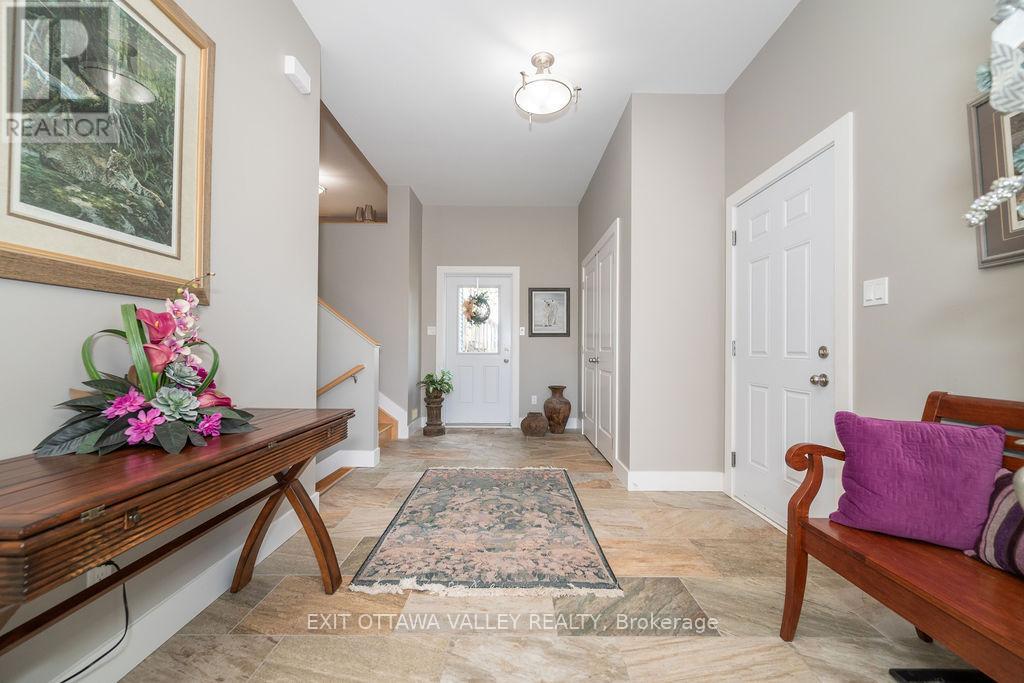 Property at 12 JAMIESON CRESCENT image 5