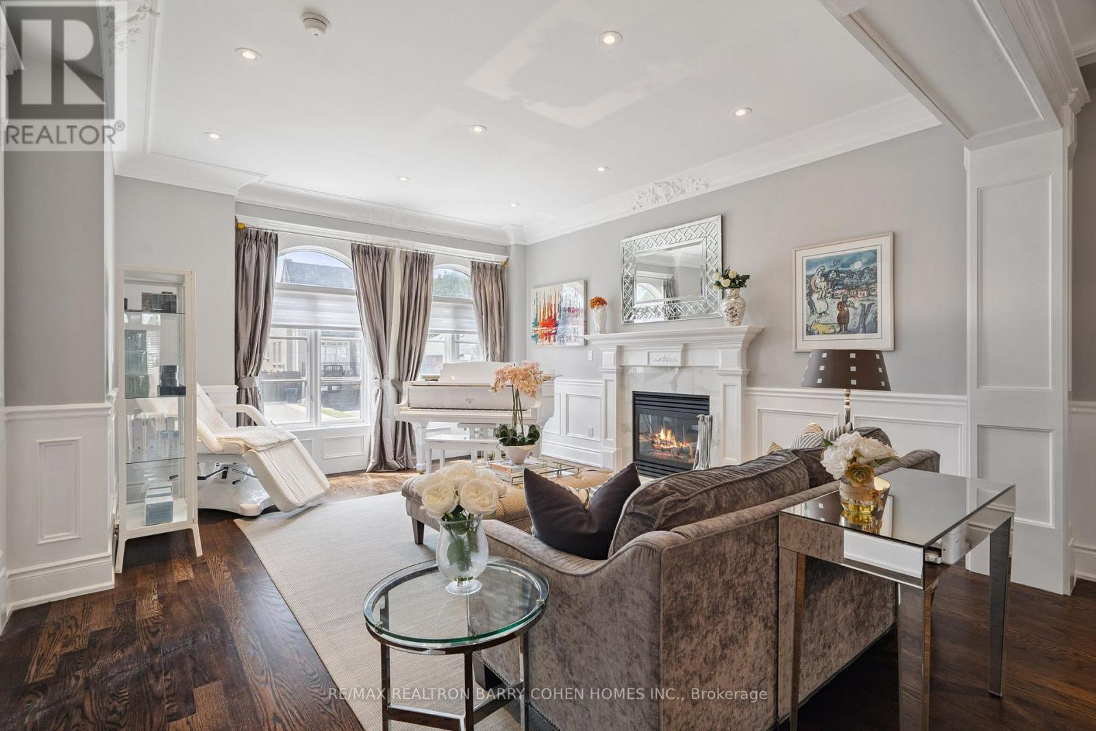 Property at 168 DUNBLAINE AVENUE image 3